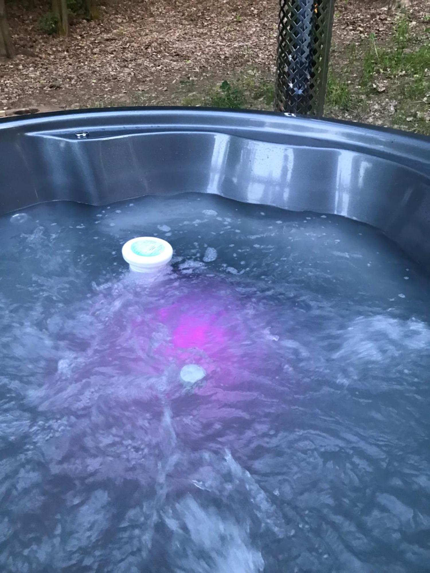 W Lesie Sauna I Goraca Balia Wellness&spa